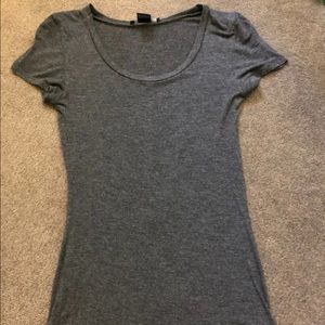 Scoop Neck Tight T shirt